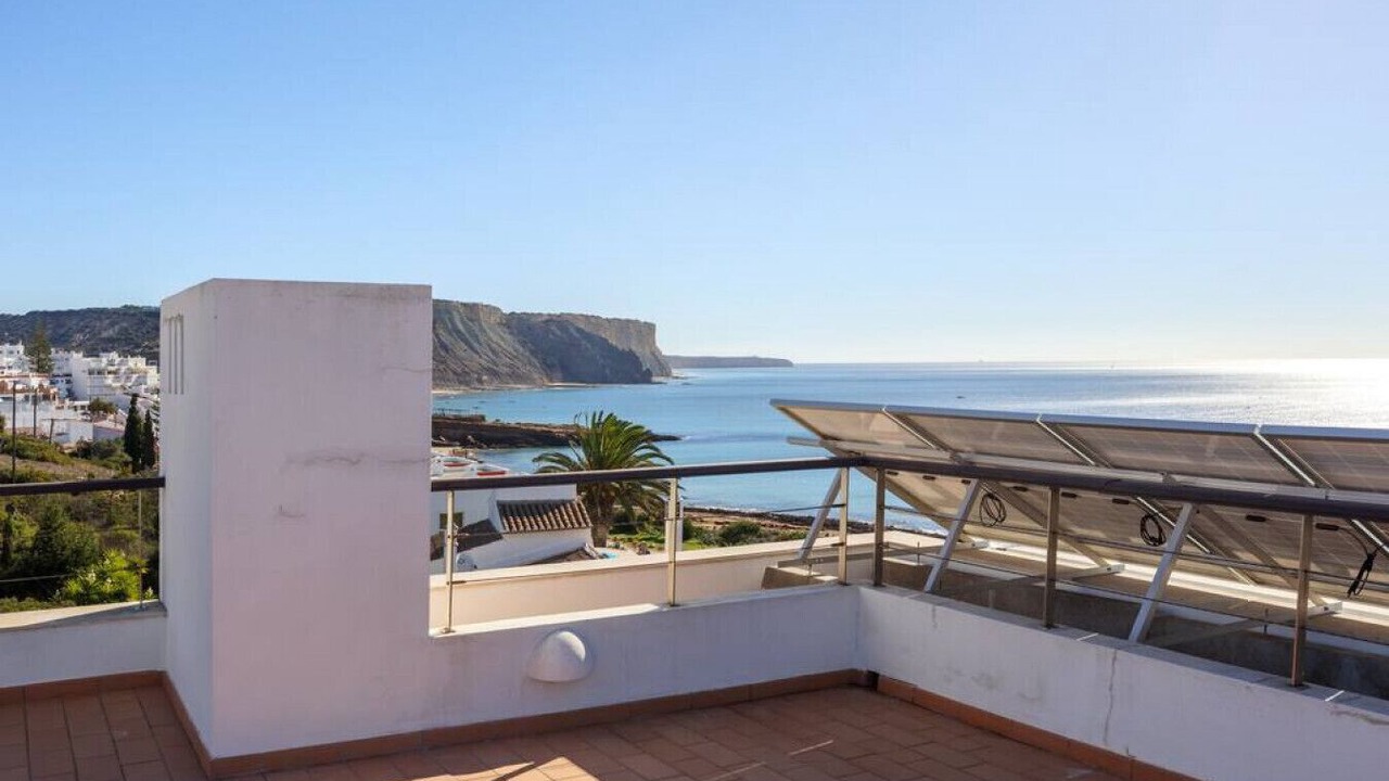 Photo of Outdoor in Luz