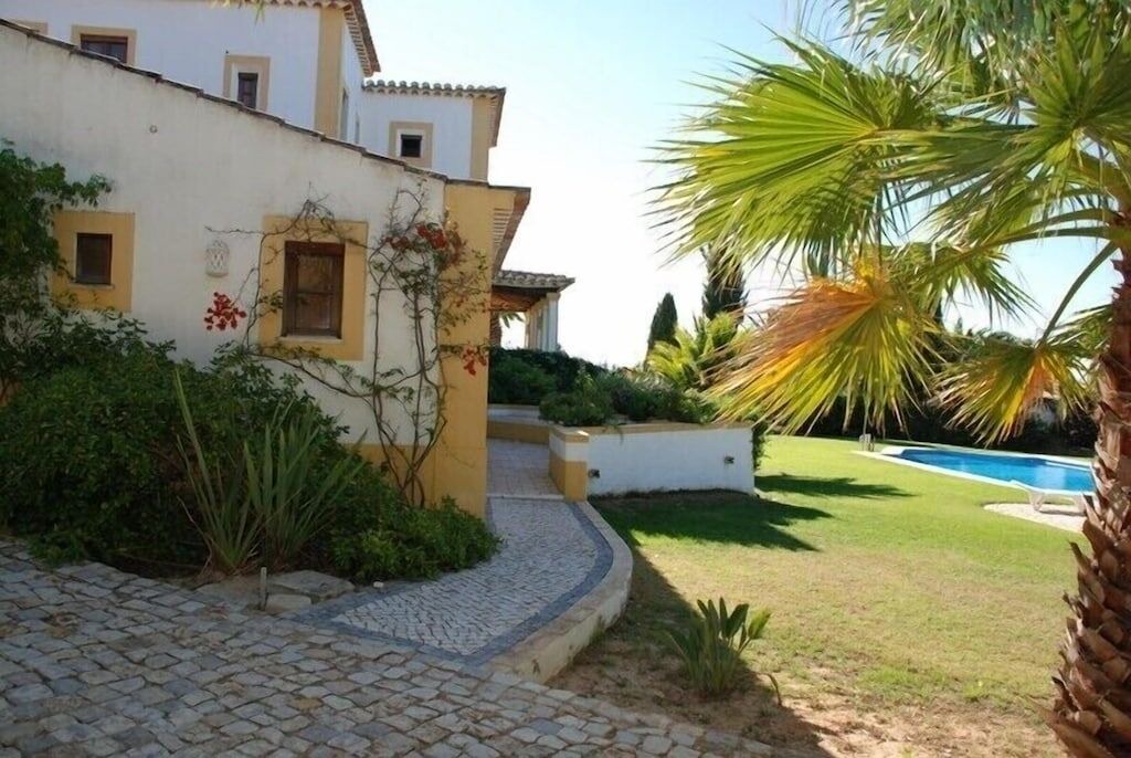 Photo of Outdoor in Caramujeira