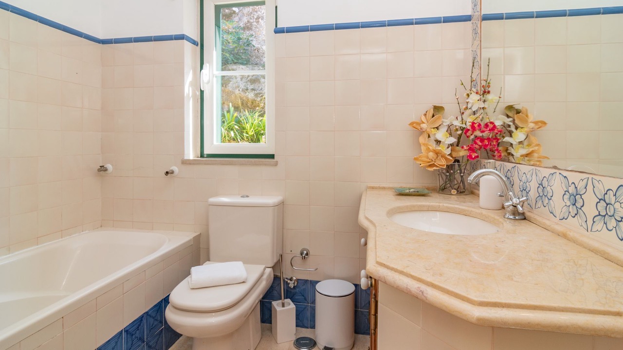 Photo of Bathroom in Sintra