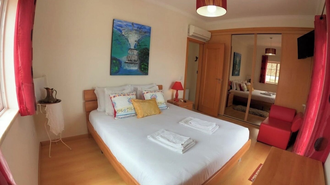 Photo of Bedroom in Corroios