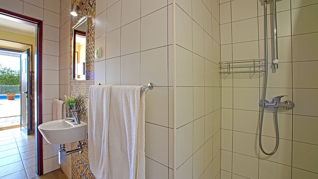 Photo of Bathroom in Mem Moniz