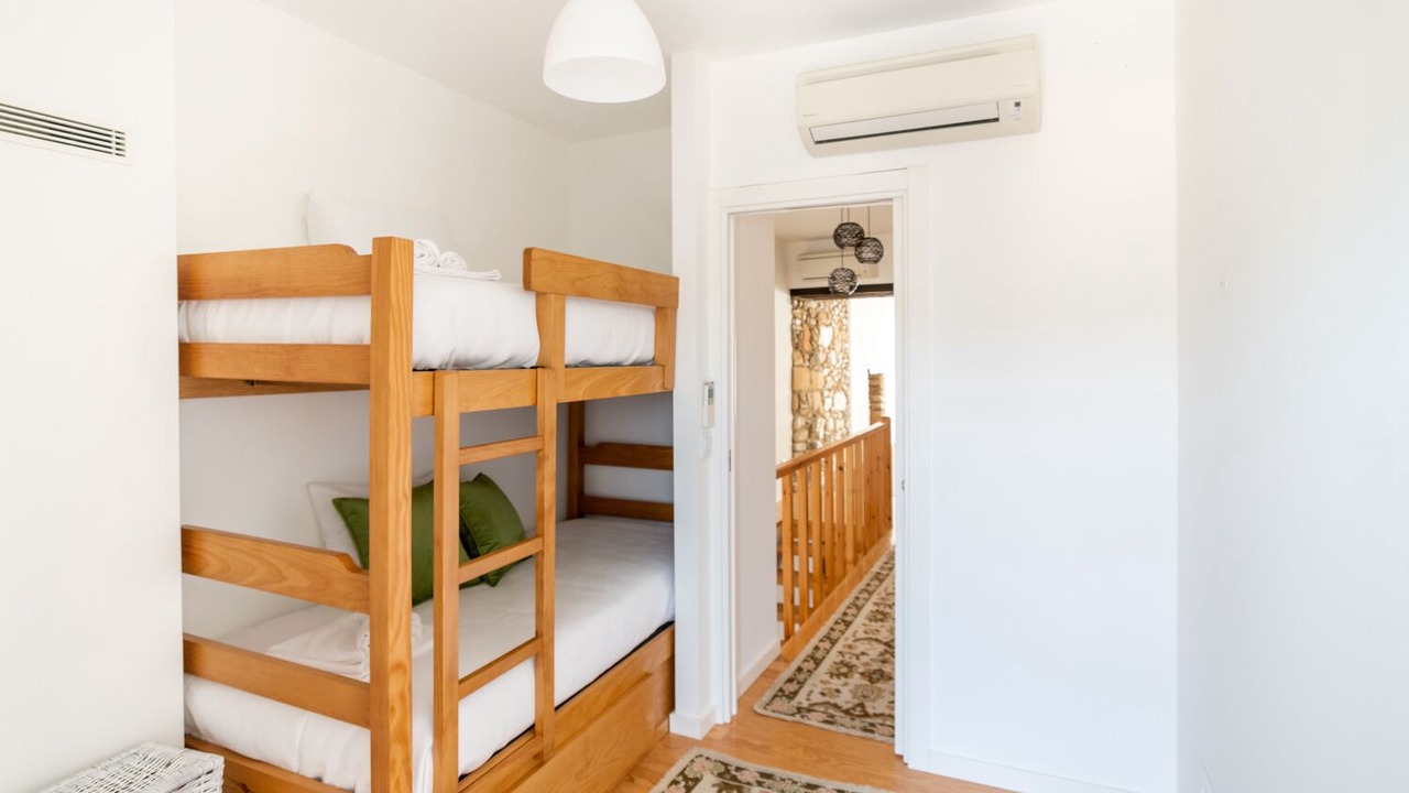 Photo of Bedroom in Miranda do Corvo