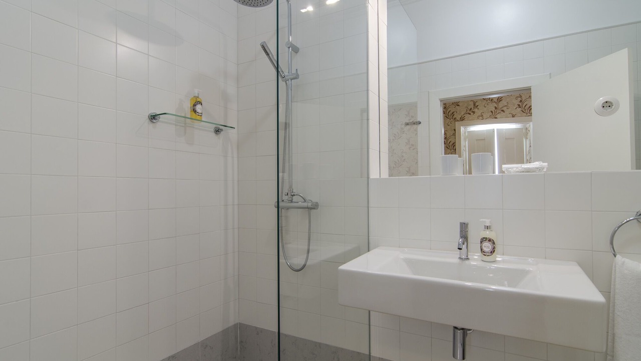 Photo of Bathroom in Evora