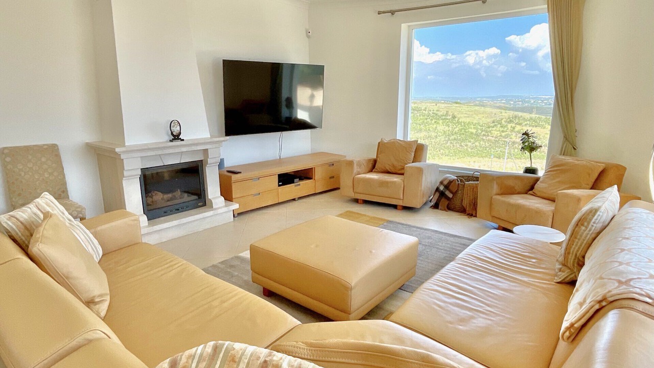 Photo of Livingroom in Budens
