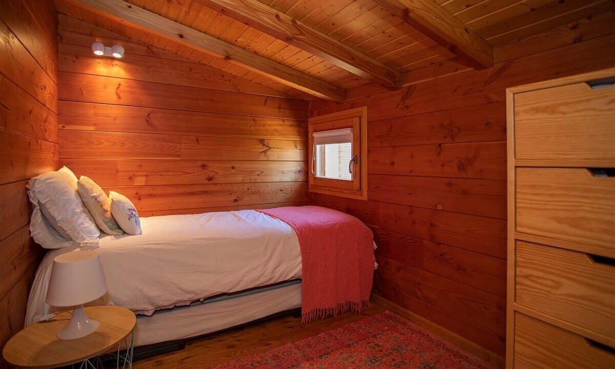 Photo of Bedroom in Ofir
