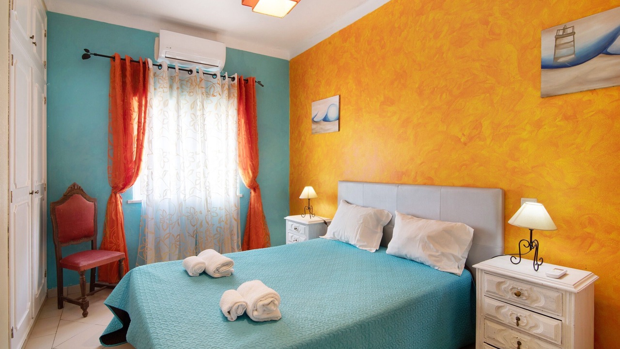 Photo of Bedroom in Vale Navio