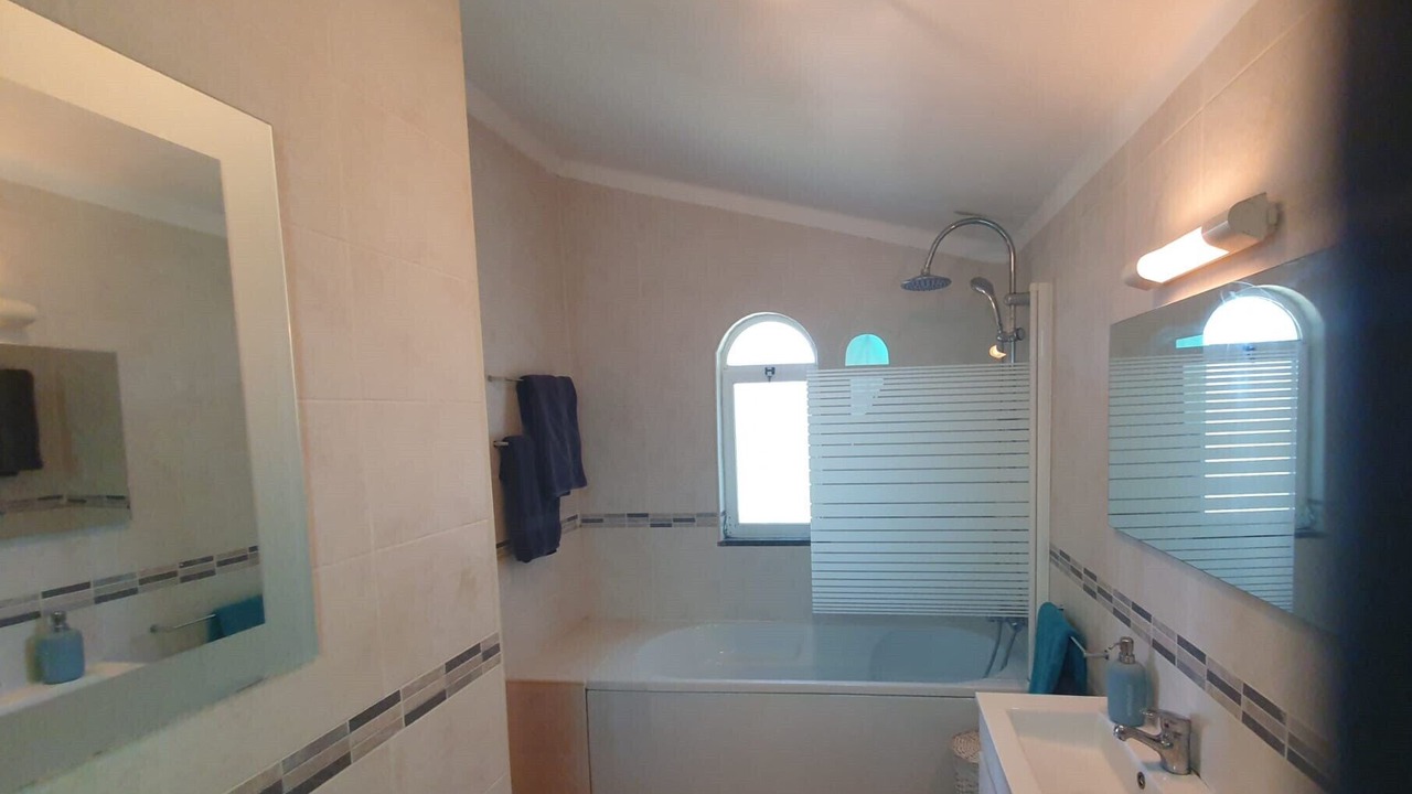 Photo of Bathroom in Sao Bras de Alportel