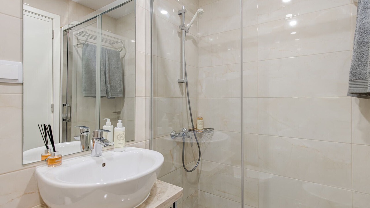 Photo of Bathroom in Alfama