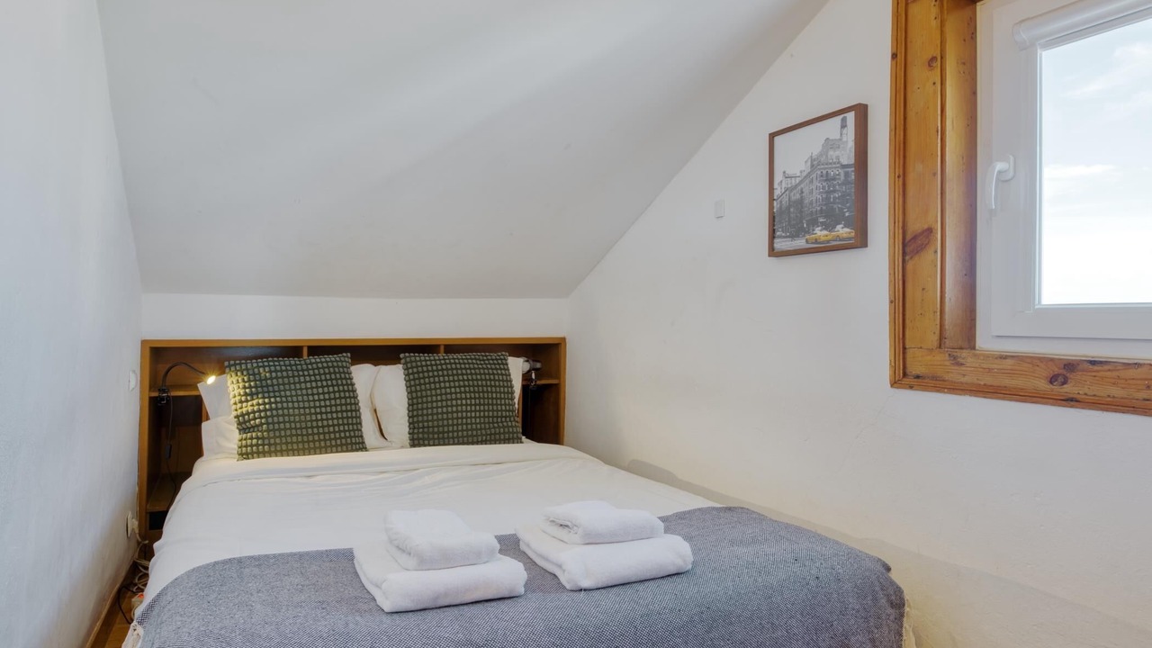 Photo of Bedroom in Beato