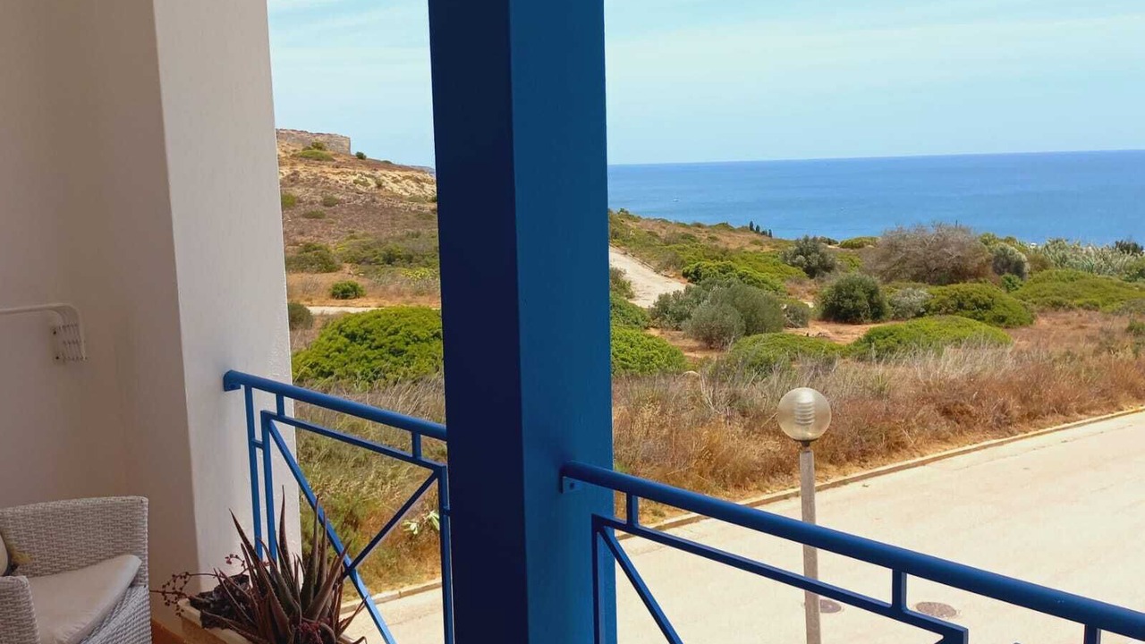Photo of Outdoor in Luz