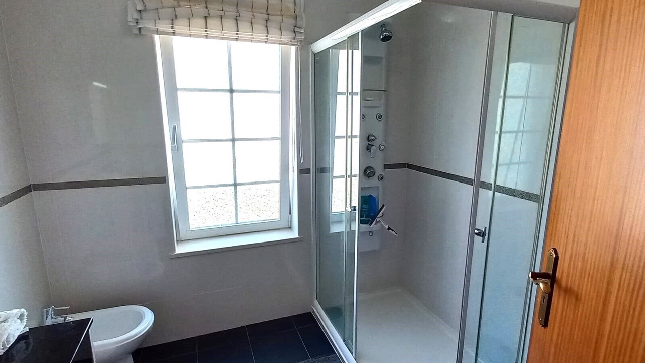 Photo of Bathroom in Luz