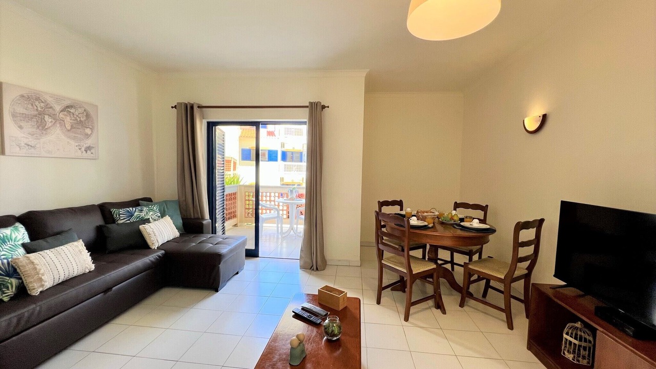Photo of Livingroom in Manta Rota
