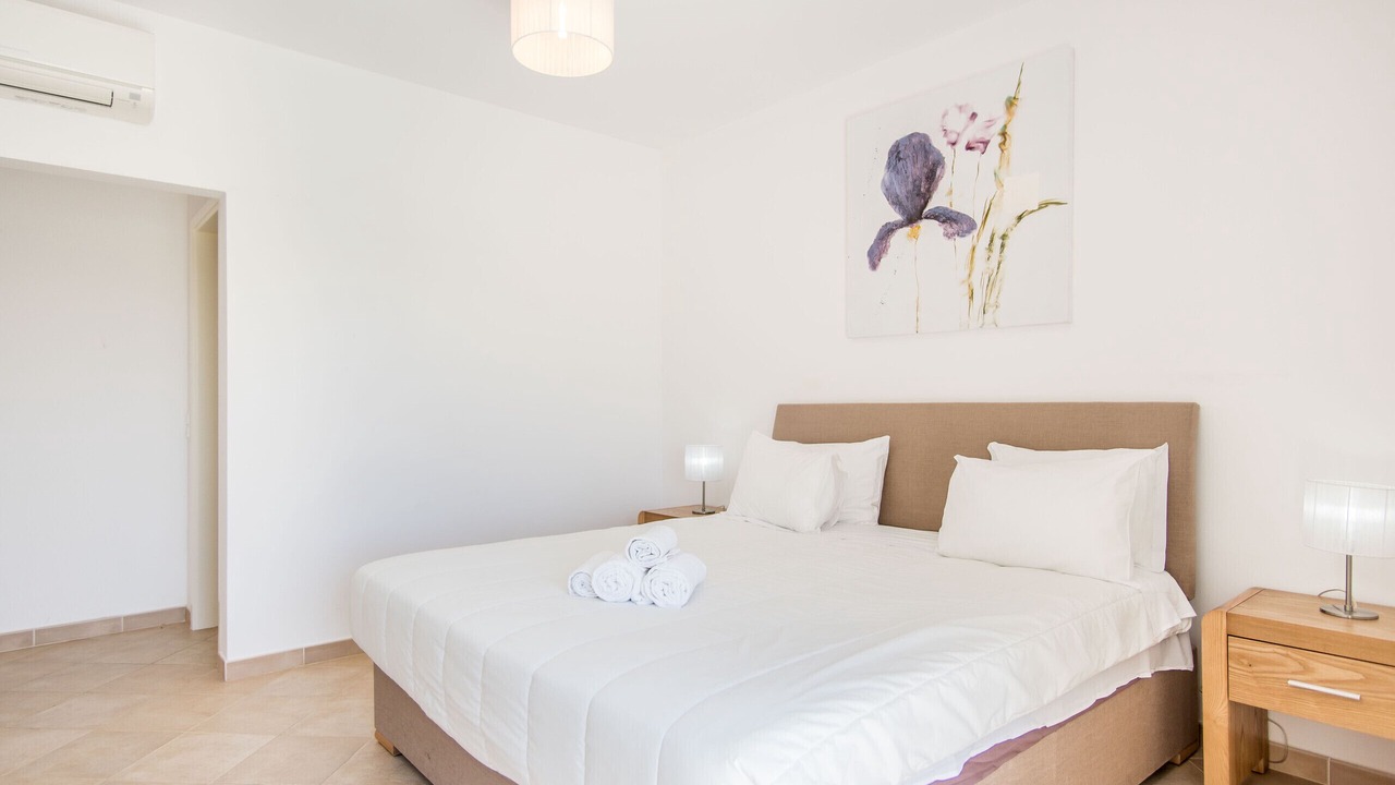 Photo of Bedroom in Alpouvar