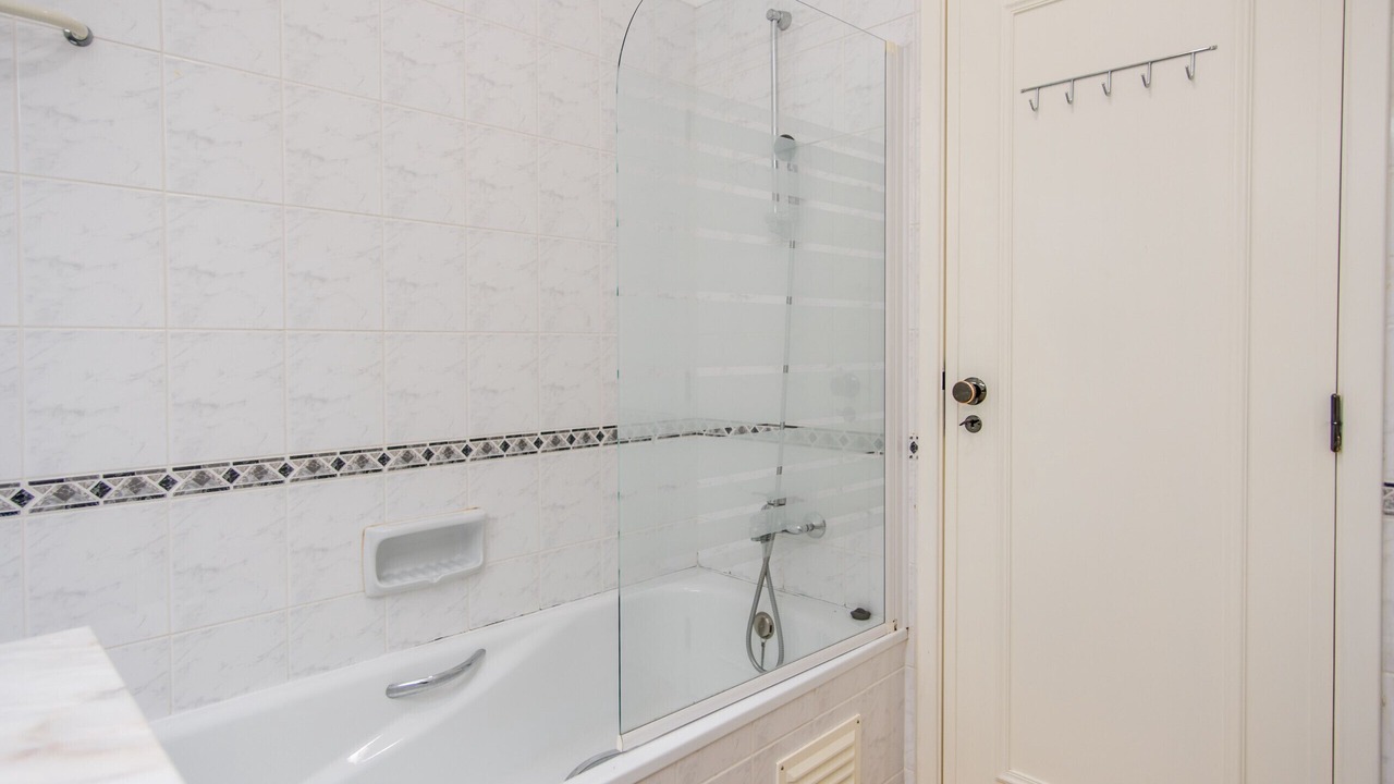 Photo of Bathroom in Alpouvar