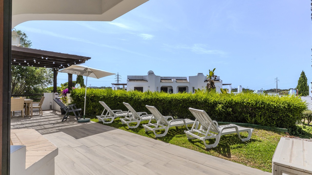 Photo of Patio Balcony in Alpouvar