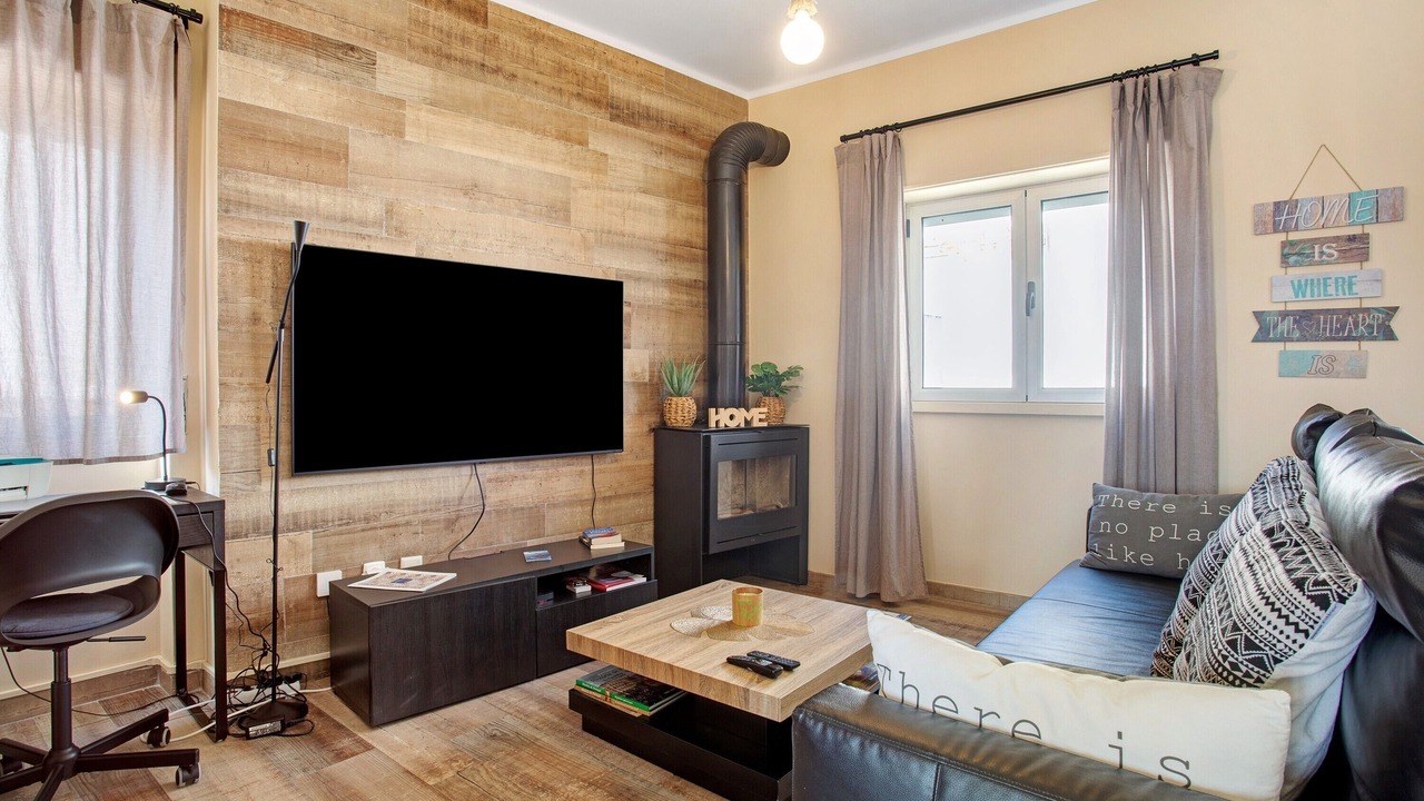 Photo of Livingroom in Ajuda