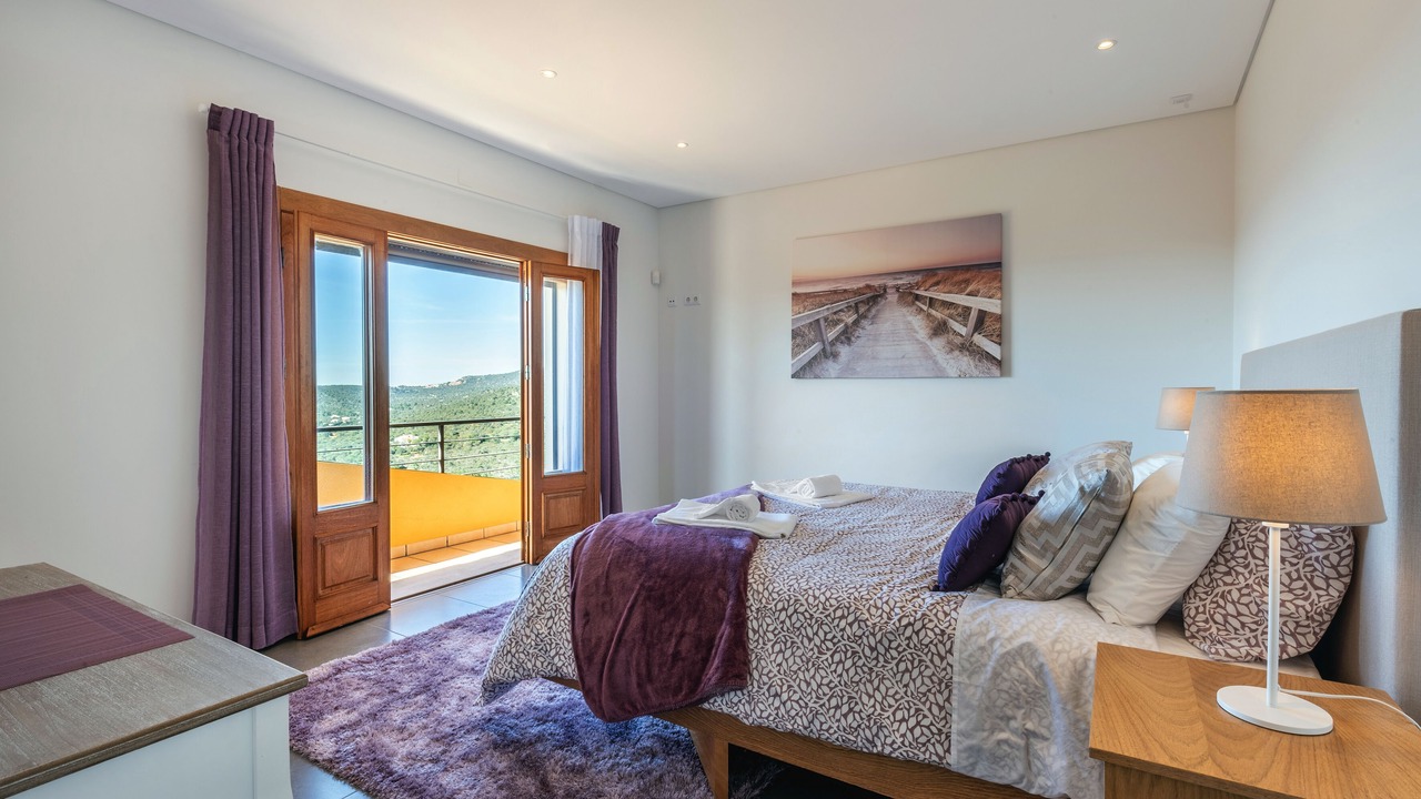 Photo of Bedroom in Brotual