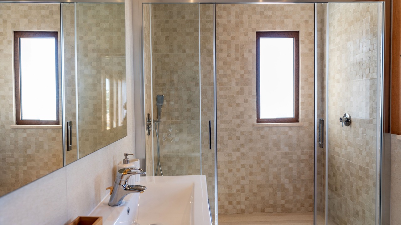 Photo of Bathroom in Brotual