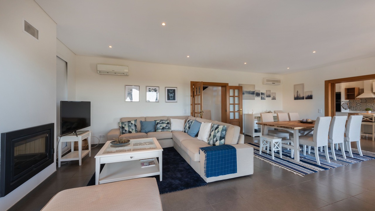Photo of Livingroom in Brotual