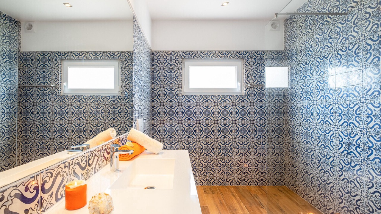 Photo of Bathroom in Lagoa e Carvoeiro