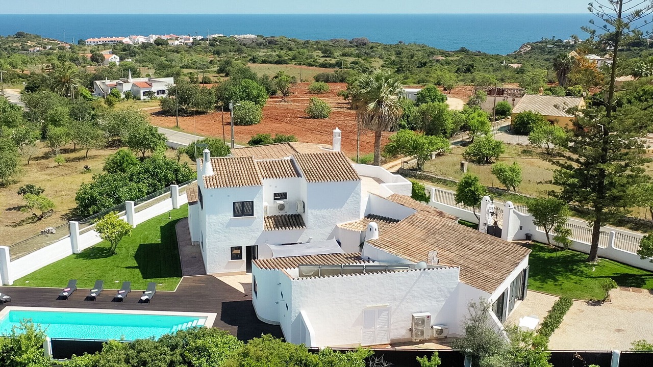 Photo of Outdoor in Lagoa e Carvoeiro