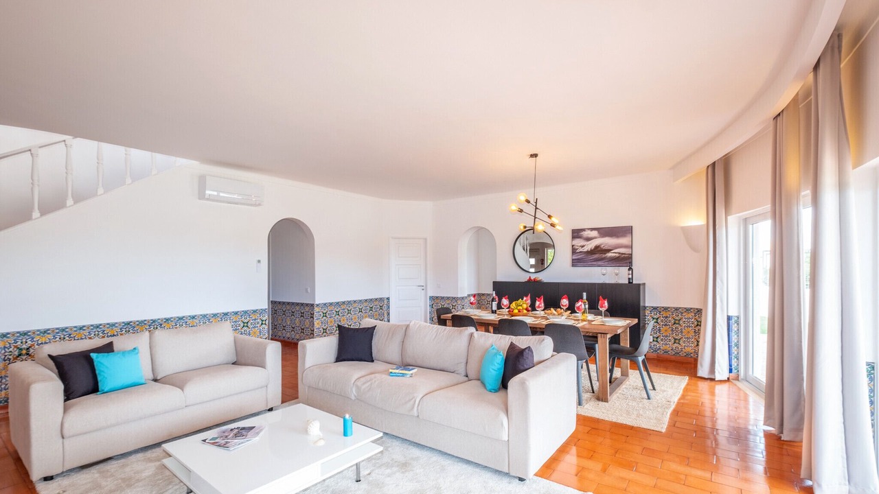 Photo of Livingroom in Lagoa e Carvoeiro