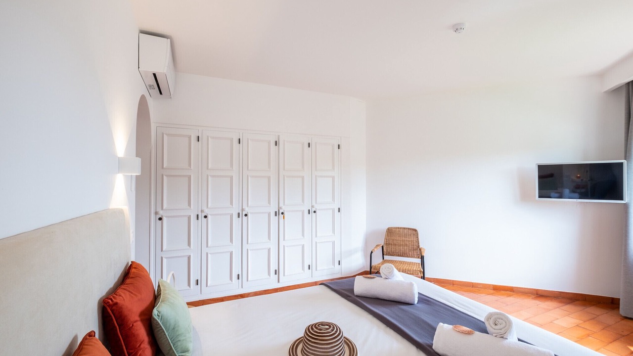 Photo of Bedroom in Lagoa e Carvoeiro