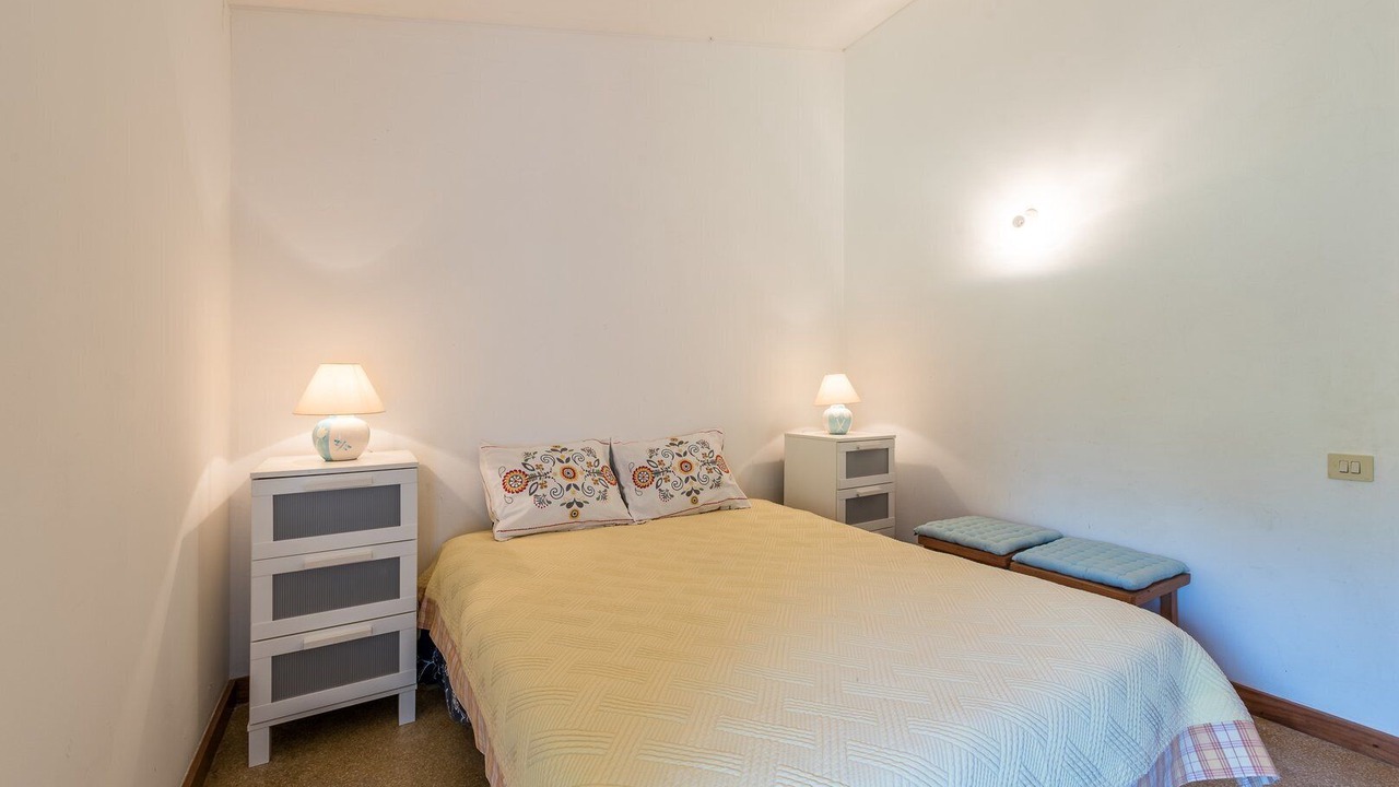 Photo of Bedroom in Caminha
