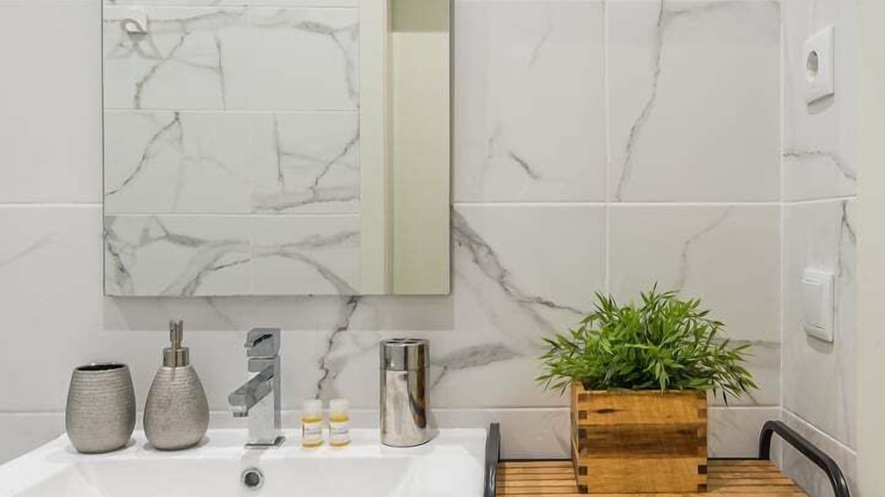 Photo of Bathroom in Lordelo do Ouro e Massarelos