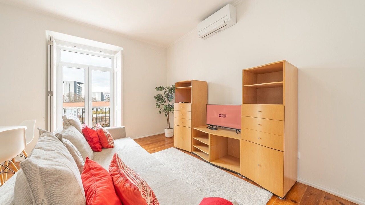 Photo of Livingroom in Sao Jorge de Arroios