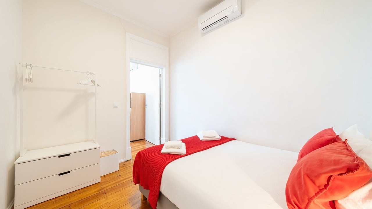 Photo of Bedroom in Sao Jorge de Arroios