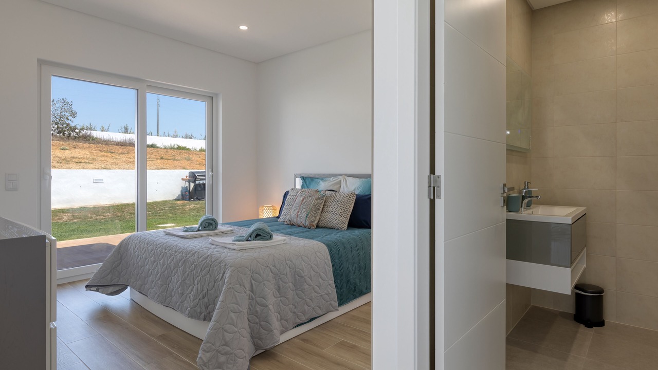 Photo of Bedroom in Lourinha