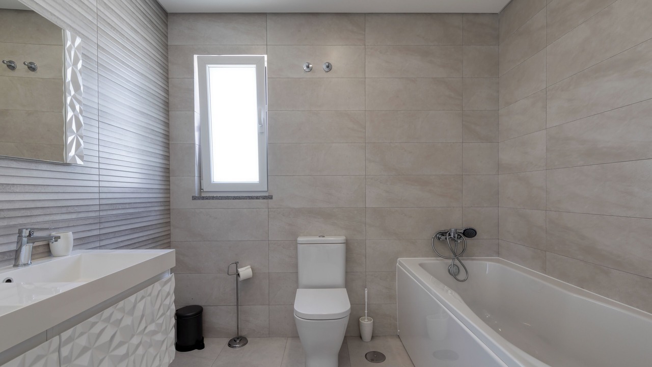 Photo of Bathroom in Lourinha