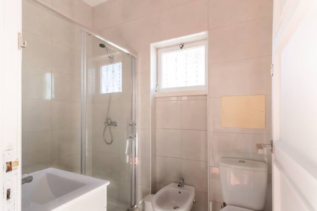 Photo of Bathroom in Estoril