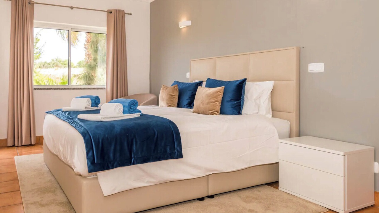 Photo of Bedroom in Porto de Mos