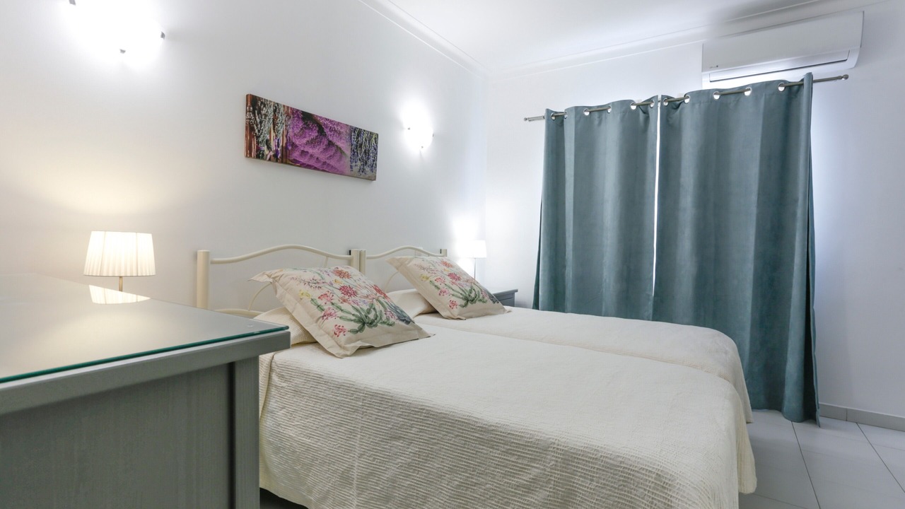Photo of Bedroom in Portimao