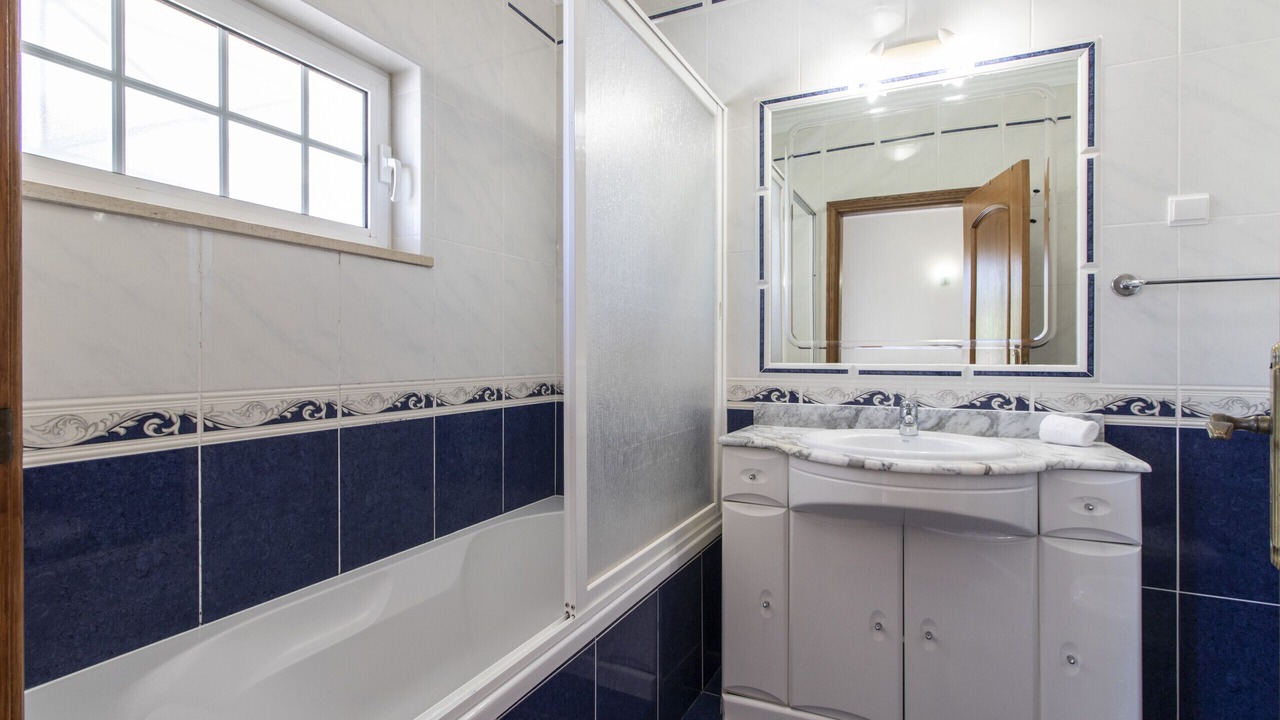 Photo of Bathroom in Montechoro