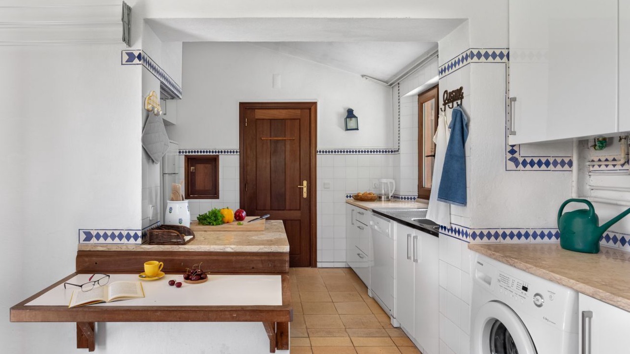 Photo of Kitchen in Praia das Macas