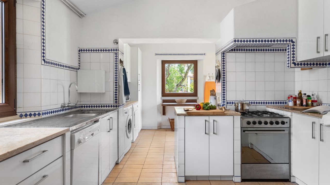 Photo of Kitchen in Praia das Macas