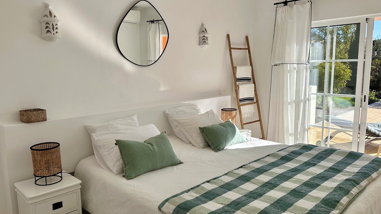 Photo of Bedroom in Budens