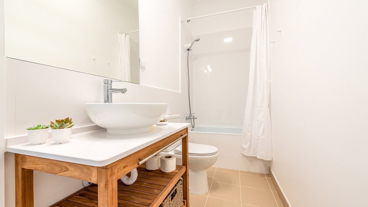 Photo of Bathroom in Sao Jorge de Arroios