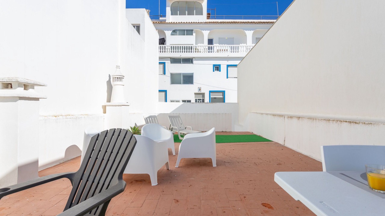 Photo of Outdoor in Calicos