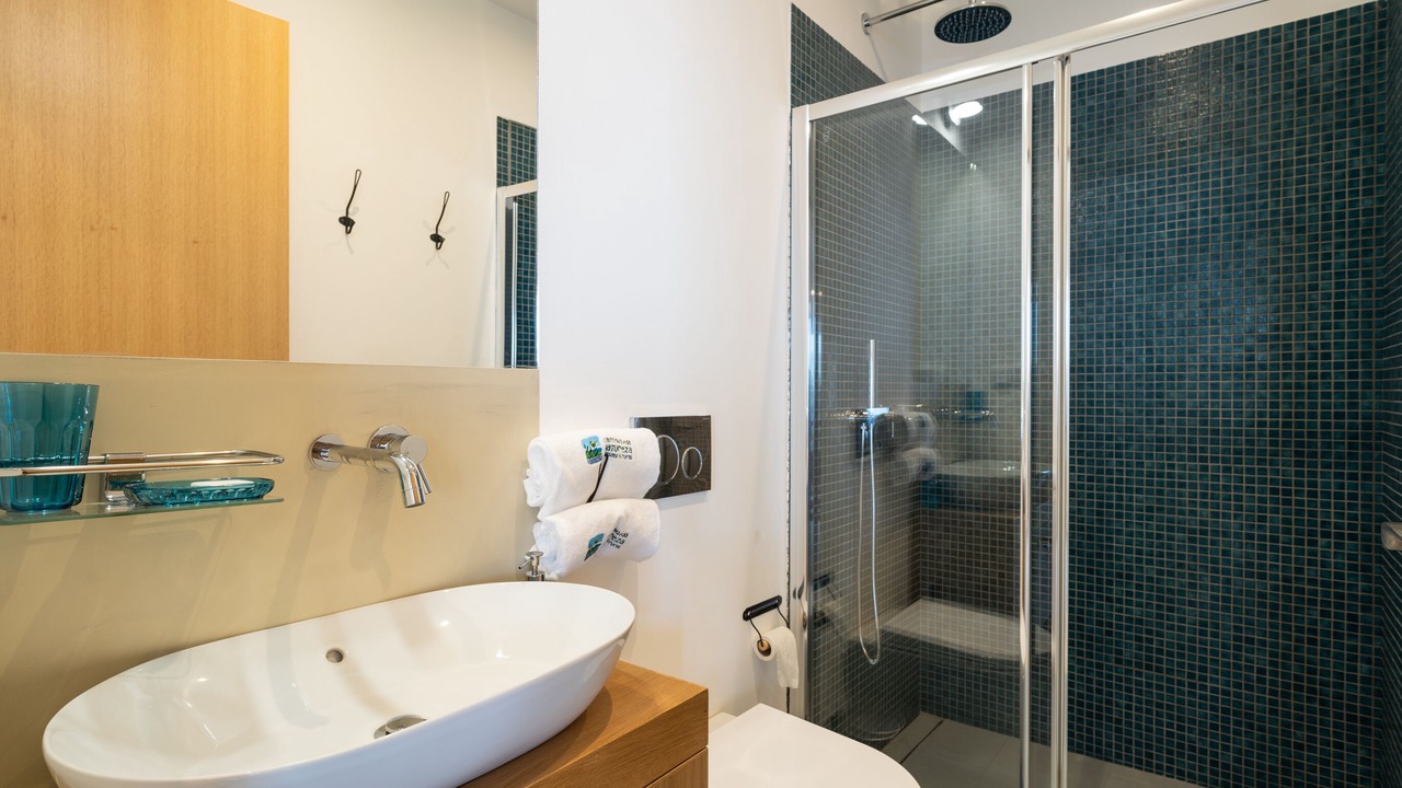 Photo of Bathroom in Prazeres