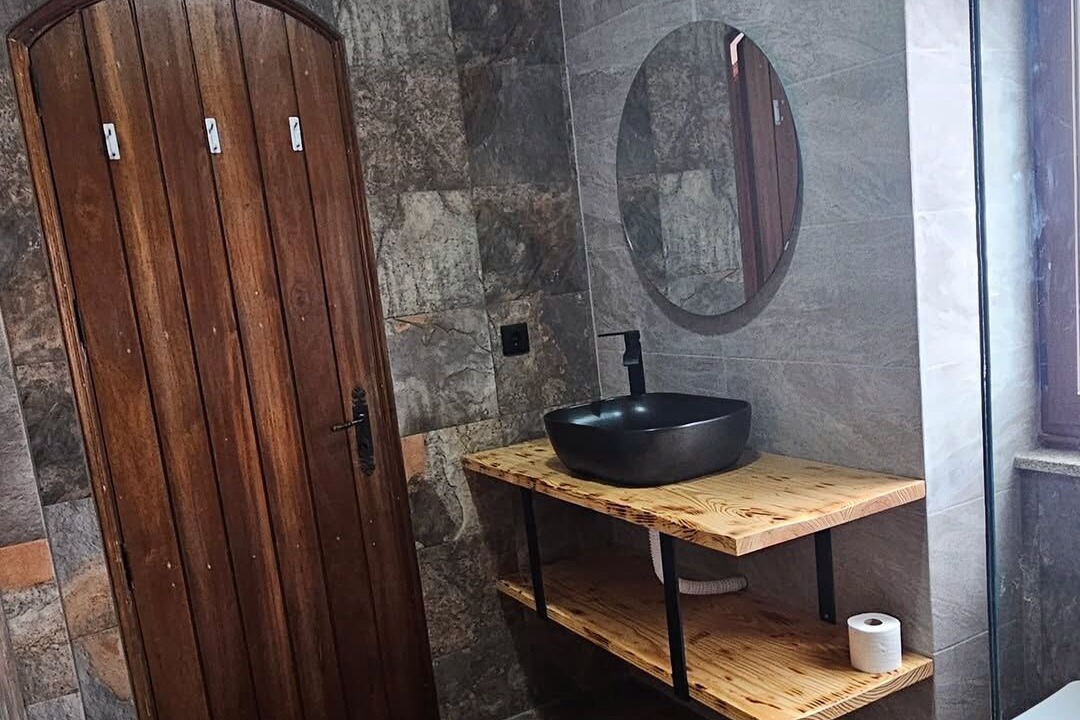 Photo of Bathroom in Marinhas