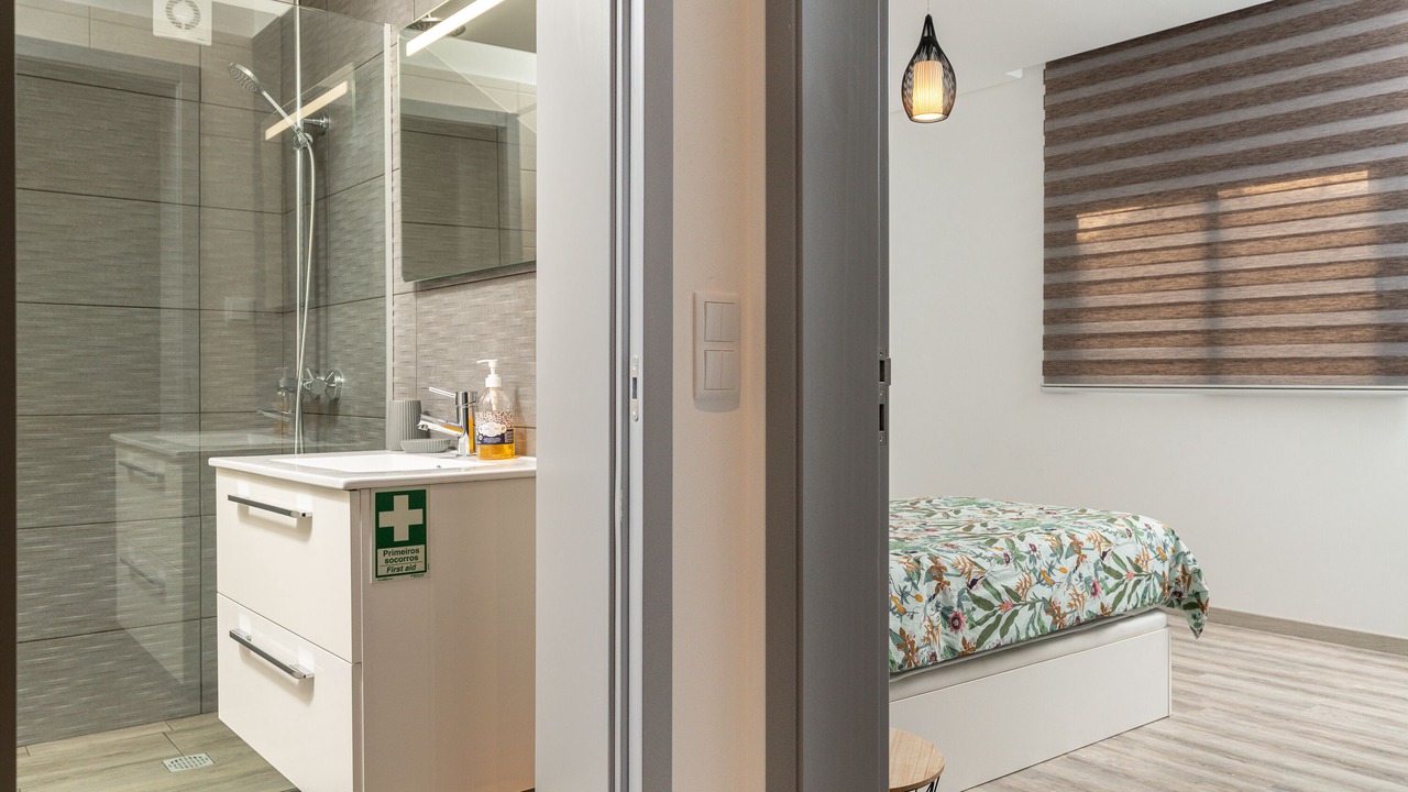 Photo of Bathroom in Calheta