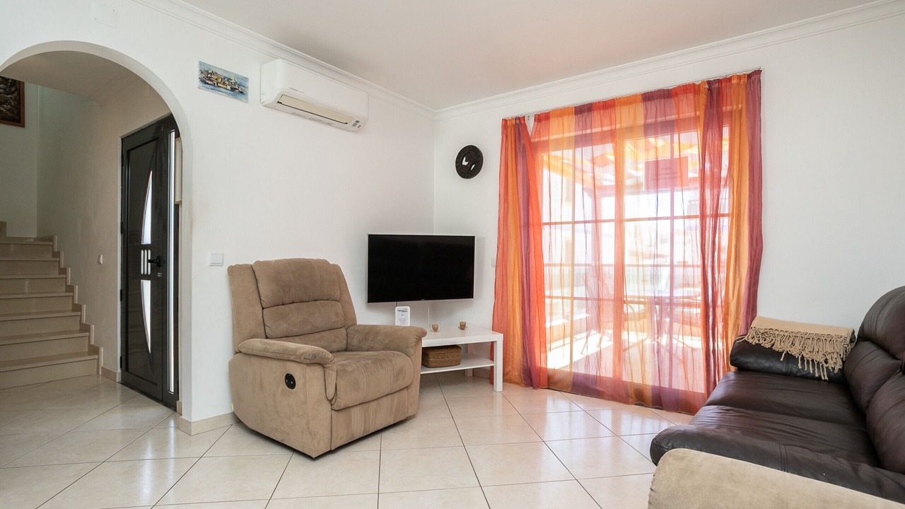 Photo of Livingroom in Manta Rota