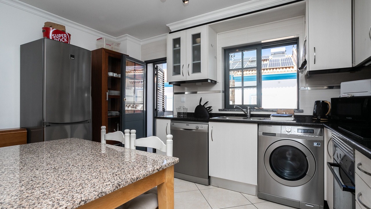 Photo of Kitchen in Manta Rota