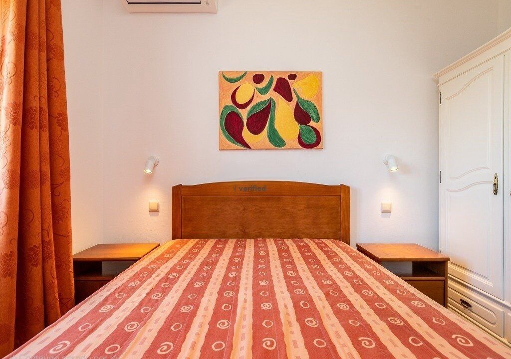 Photo of Bedroom in Alporchinhos