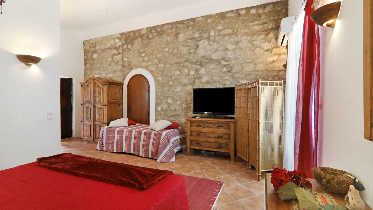 Photo of Bedroom in Loule