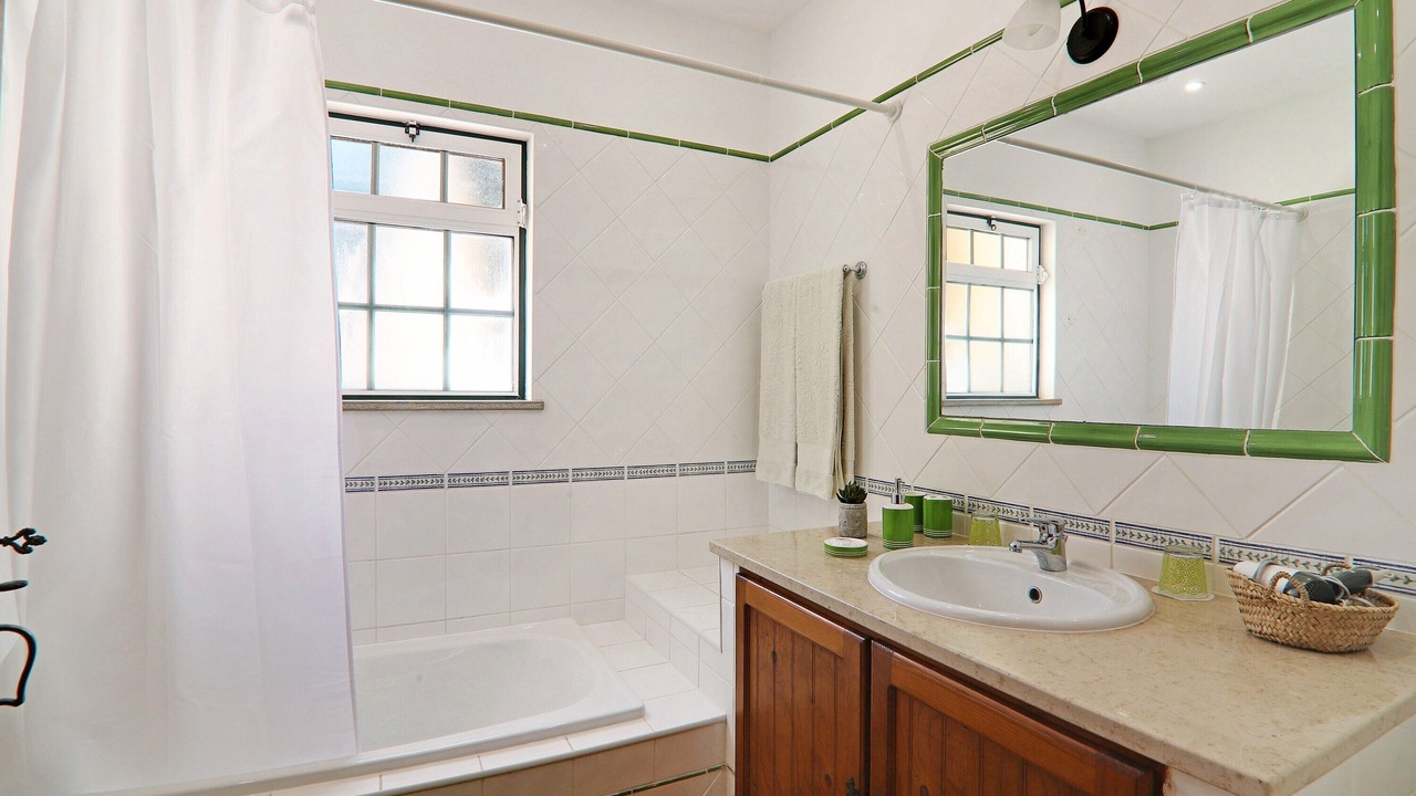 Photo of Bathroom in Loule
